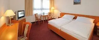 Congress & Wellness Olsanka 4* Прага