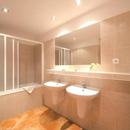 Hotel Congress & Wellness Olsanka 4*