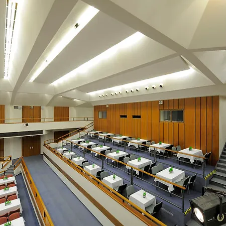 Congress & Wellness Olsanka 4* Πράγα